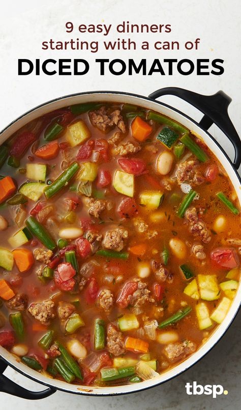 With a can of Muir Glen fire-roasted diced tomatoes in your cupboard, you're just minutes away from any of these easy dinners. Roast Beef Vegetable Soup, Fire Roasted Tomatoes Recipe, Recipes With Diced Tomatoes, Roasted Tomato Recipes, Weekend Meal Prep, Carb Dishes, Purple Crafts, Crock Pot Food, Canning Diced Tomatoes