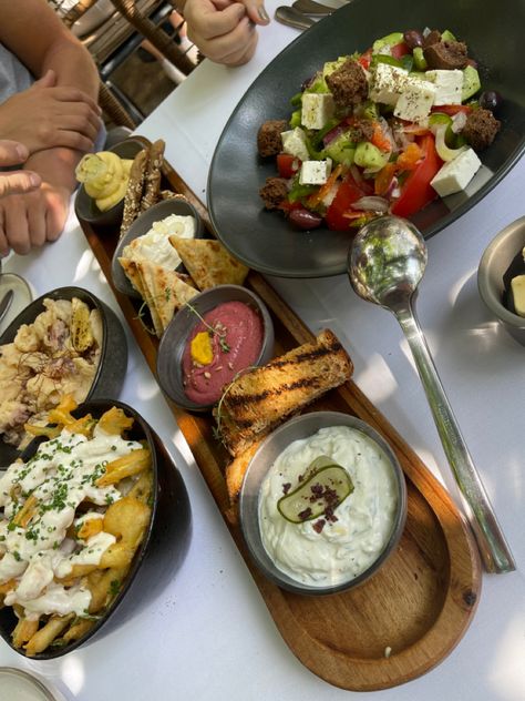 Food In Athens Greece, Greek Cuisine Aesthetic, Greek Food In Greece, Athens Greece Food, Greece Food Aethstetic, Greece Aesthetic Food, Greece Aesthetics Athens, Greek Food Aethstetic, Greek Culture Aesthetic