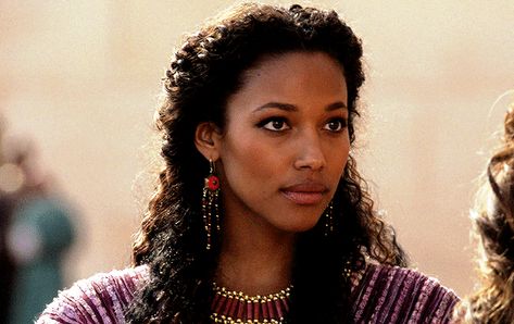 Kylie Bunbury, Secondary Characters, Book Mood, Pretty Ppl, Female Actresses, Character Inspo, Favorite Daughter, Princess Aesthetic, Girl Inspiration