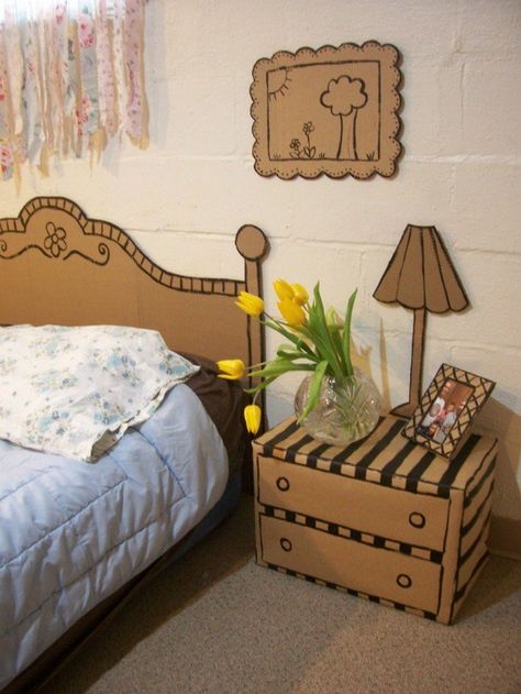 2023 Playroom, Cardboard Headboard, Cardboard Decor, Cardboard Box Diy, Cardboard Box Crafts, Diy Headboards, Diy Headboard, Diy Cardboard Furniture, Cardboard Furniture