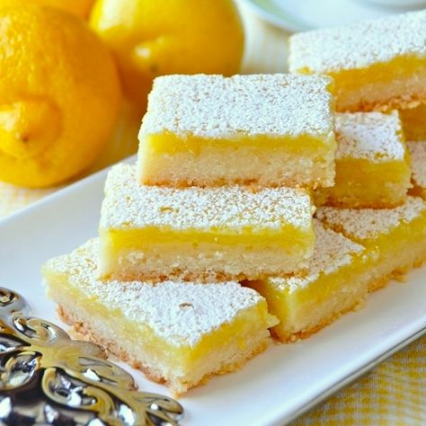 Super Easy Lemon Bars  4/5 Thought I had made this recipe and it turned out super well--but it was a different one! Made this one the second time and found the crust/bottom to be thicker than I like. Taste better the next day because the moisture soaks down some more. Mom really liked them because they were more like finger food. Easy Lemon Bars, Best Lemon Bars, Smores Dessert, Lemon Bars Easy, Lemon Bars Recipe, Baking Goods, Small Cakes, Sale Ideas, Popular Desserts