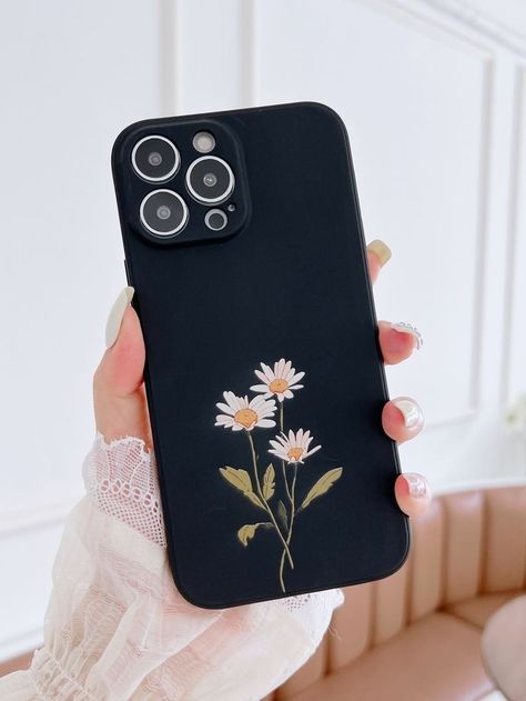 Phone Cover Painting Black, Phone Cover Art Design, Black Mobile Cover Painting, Phone Back Case Design, Phone Back Cover Design Handmade, Black Phone Cover Painting Ideas, Embroidery Mobile Cover, Black Phone Case Design, Black Phone Case Painting