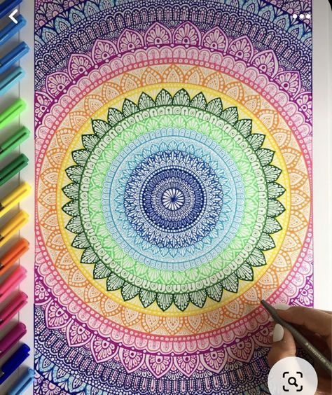 Colored Mandalas Finished, Colorful Mandala Art, Mandala Arts, Mandala Drawings, Colored Markers, Easy Mandala Drawing, Mandala Art Therapy, Design Mandala, Simple Mandala