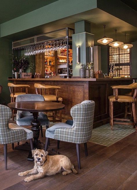 English Pub Interior, Pub Interior Ideas, Irish Pub Interior, Pub Interior Design, Pub Interior, Bar Shed, Home Bar Rooms, Pub Sheds, Pub Design