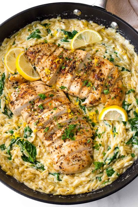 Lemon Chicken Orzo! This creamy one pot lemon chicken orzo is perfect for weeknights, and an amazing comfort food recipe. The orzo is tender, and it's tossed with fresh lemon and spinach. Carol Bee Cooks Lemon Orzo, Healthy Meal Ideas Chicken, Lemon Chicken Broccoli Rice, One Skillet Lemon Butter Chicken And Orzo, Chicken In A Pot With Lemon Orzo, Food Hack Recipes, Lemon Chicken Skillet Dinner, Lemon Garlic Chicken And Rice, Orzo Al Limone With Chicken