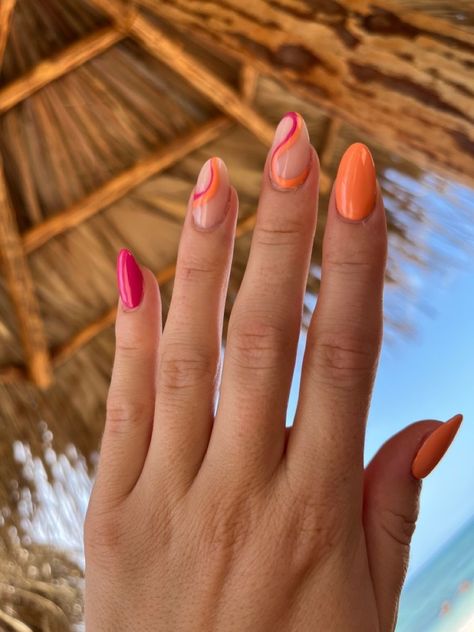 Tropical Nail Designs, Cruise Nails, Spring Break Nails, Beachy Nails, Minimalist Nail, Tropical Nails, Broken Nails, Hawaii Trip, Shoe Ideas