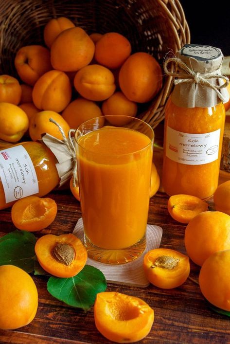 Apricot Juice, Apricot Nectar, Cucumber For Face, Refreshing Drinks Recipes, How To Roast Hazelnuts, Fruit Photography, Organic Chocolate, Watermelon Juice, Wellness Recipes