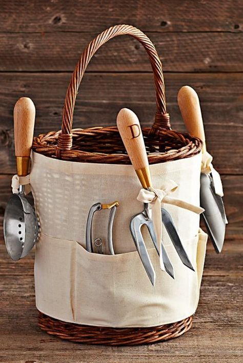 23 Best Gardening Gifts 2020 - Best Gifts for Gardeners Gifts For The Gardener, Garden Gift Ideas, Grow Your Own Vegetables, Gardening Gifts, Table Setting Inspiration, Watering Cans, Cute Decor, The Gardener, To Cute