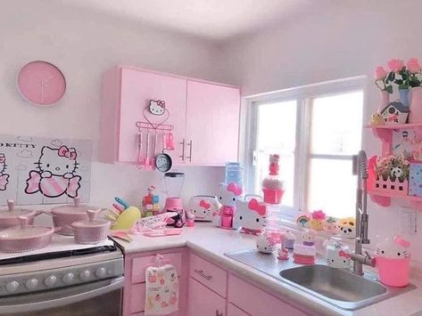 sanrio daily ✨ on Twitter: "hello kitty kitchen 💫… " Kawaii Room Ideas, Hello Kitty Bedroom, Hello Kitty Kitchen, Kawaii Bedroom, Hello Kitty House, Hello Kitty Rooms, Aesthetic Kitchen, Cute Room Ideas, Future Apartment