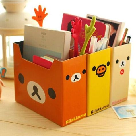 Adorable Japanese cartoon storage boxes for tucking away books, term papers, and whatever else won't fit in your desk drawer. Diy Pen Organizer, Diy Books Organizer, Diy Book Holder, Books Organizer, Pen Holder Diy, Cardboard Organizer, Cardboard Storage, Desk Organization Diy, Small Storage Boxes