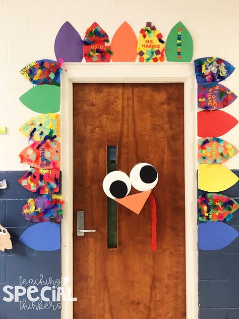 Turkey Classroom Door, Thanksgiving Door Decorations Classroom, Thanksgiving Classroom Door, Fall Classroom Door, Thanksgiving Door Decorations, Halloween Classroom Door, November Classroom, Thanksgiving School, Thanksgiving Classroom