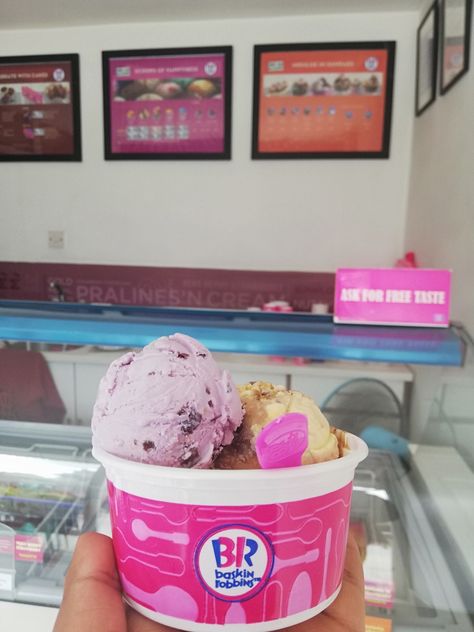 BR ice cream😍 Br Ice Cream, Baskin Robbins Ice Cream, Drink Photography, Baskin Robbins, Food Drink Photography, Ice Cream, Yummy Food, Cream, Photography