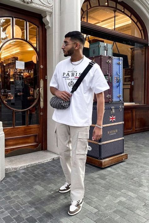 Trendy Black Mens Fashion, Black Man Outfits Street Style Summer, Express Men Outfits, Looks Streetwear, Streetwear Ideas, Hype Clothing, Mens Casual Outfits Summer, Black Men Street Fashion, Men Street Fashion