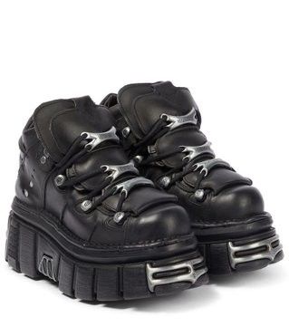 Rock Boots, New Rock, Swag Shoes, Lacing Sneakers, Pretty Shoes, Dream Shoes, Platform Sneakers, Platform Boots, Punk Fashion