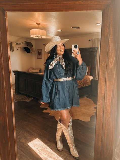 Brianna Purvis's Amazon Page Country Western Outfits Plus Size, Barnyard Outfit Women, Country Modern Outfits, Western Tulle Skirt Outfit, Jean Dress Western Outfit, Western Party Outfit Ideas, Rodeo Outfit Plus Size, Country Concert Outfit Winter Plus Size, Western Denim Dress Outfit