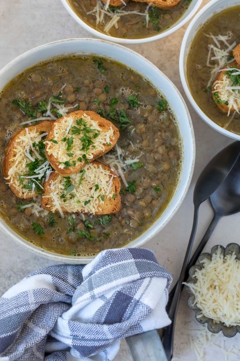 Best Lentil Soup, Vegetarian French Onion Soup, French Lentil Soup, Best Lentil Soup Recipe, Lentils Benefits, Onion Benefits Health, Lentil Recipes Easy, French Green Lentils, Lentil Soup Recipe