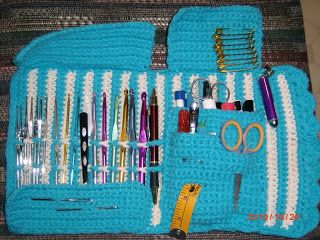 Crocheted Organizers, Crochet Organization, Crochet Essentials, Crochet Hook Holder, Crochet Organizer, Nifty Crafts, Crochet Hook Case, Missing Something, Knitting Tote