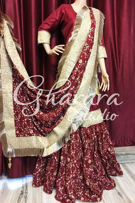 Gharara Bridal Wedding Bride, Bridal Garara Design Nikah Red, Kimkhab Gharara For Bride, Dulhan Garara Dress, Chatapati Gharara Pakistani Bridal, Bridal Garara Design Nikah, Kimkhab Gharara Design, Ghrara Design Pakistani, Red Gharara Bridal