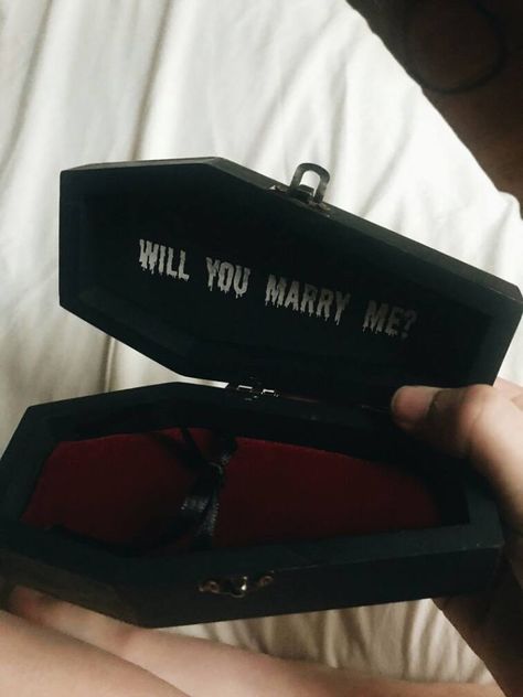 Dark Proposal Aesthetic, Gothic Proposal Ideas, Vampire Ring Aesthetic, Coffin Ring Box Wedding, Goth Proposal Ideas, Gothic Wedding Rings For Him, Gothic Ring Box, Spooky Proposal Ideas, Ring In Box Aesthetic