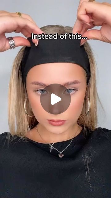 How To Wear An Elastic Headband, Leather Headband Outfit, Hair Styles With A Headband, Wide Headband Outfit, Up Do With Headband, Cloth Headband Hairstyles, Updos With Headbands, Hair Band Hairstyles Headbands, Nurse Headband Hairstyles