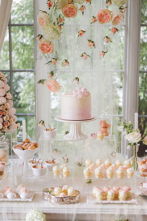 2019 wedding trends suspended peach flowers above gentle dessert table katya_avramenko Sweet Table Wedding, Dessert Bar Wedding, Shower Desserts, Wedding Dessert Table, Cakes And Cupcakes, Dessert Display, Dessert Buffet, Candy Table, Peach Wedding