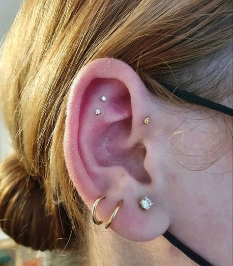 2 Flat Piercings, Three Flat Ear Piercings, Ear Piercing Layout Ideas Both Ears, Big Earlobe Piercing, Helix Forward Piercing, Flat Cartilage Piercing Ideas, Forward Helix And Flat Piercing, Double Flat Ear Piercing, Era Piercing