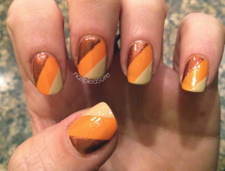 More 70s inspired nails 70s Nails Retro Short, 1970s Nails, 70s Inspired Nails, 70s Nails Retro, 70s Nails, 70s Bar, Vintage Manicure, Disco Nails, Candy Corn Nails