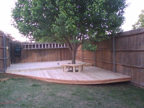 Step up deck idea for barrel oven under our large pine tree Bench Around Tree, Deck With Bench, Deck Around Trees, Bench Around Trees, Garden Design Ideas On A Budget, Landscaping Around Trees, Patio Garden Design, Decks Backyard, Wood Patio