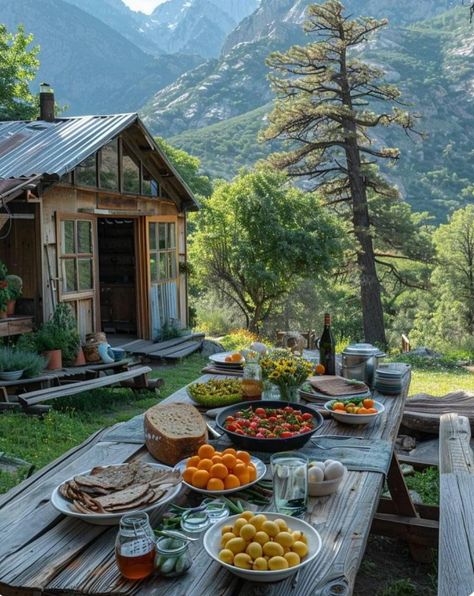 Table With Food, Off Grid Living, Slow Living, Pretty Places, Future Life, Dream Home Design, Travel Aesthetic, Country Life, Farm Life