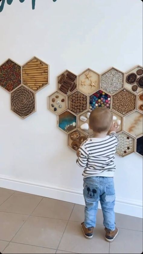 Cozy Colors, Sensory Wall, Diy Montessori, Fall Nail Ideas, Preschool Classroom Decor, Toddler Classroom, Sensory Boards, Sensory Room, Easter Decorations Christian