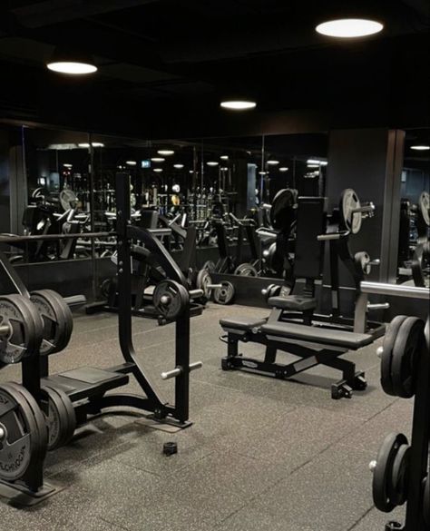 Gym Motivation Wallpaper, Gym Design Interior, Gym Wallpaper, Fitness Vision Board, Vision Board Images, Vision Board Photos, Gym Photos, Home Gym Design, Sports Aesthetic