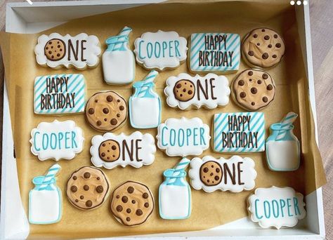 Cookie First Birthday Boy, One Sweet Boy Birthday Theme, One Sweet Year Birthday Party, One Sweet Cookie First Birthday, Baby First Birthday Themes, Cookie Birthday Party, First Birthday Cookies, Cookie Monster Birthday, Cookies Birthday