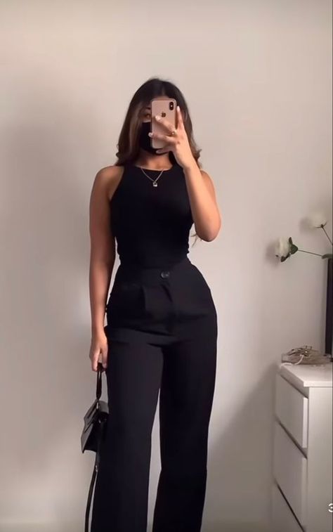 Women In Casual Suits, Monochromatic Outfits Green, Medical Rotation Outfits, Ulta Worker Outfit, Black Button Down Shirt Outfit Work, Cute Business Outfits Summer, Outfits With Black Pants Summer, Bank Teller Outfits Women, Professional Business Outfits Women