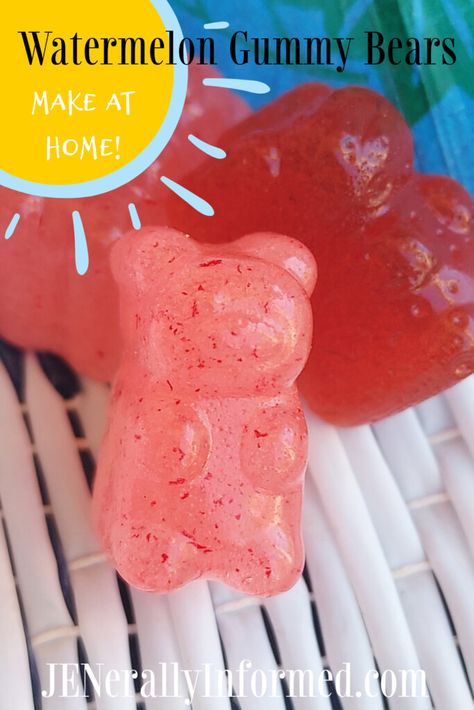 Watermelon Gummy Bears, Homemade Watermelon Gummies, Watermelon Gummies Recipe, Gummy Bear Drink, Watermelon Gummies, Homemade Gummy Bears, Homemade Gummies, Cannibis Recipes, Gummies Recipe