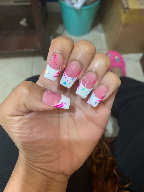 2000s Nail Designs Short, French Tips 2000s, 2000 French Tip Nails, 2000s French Tip Nails, Early 2000s Nail Designs, 90s French Tip Nails, Y2k French Tip Nails, Pink And White French Tip, Marble French Nails