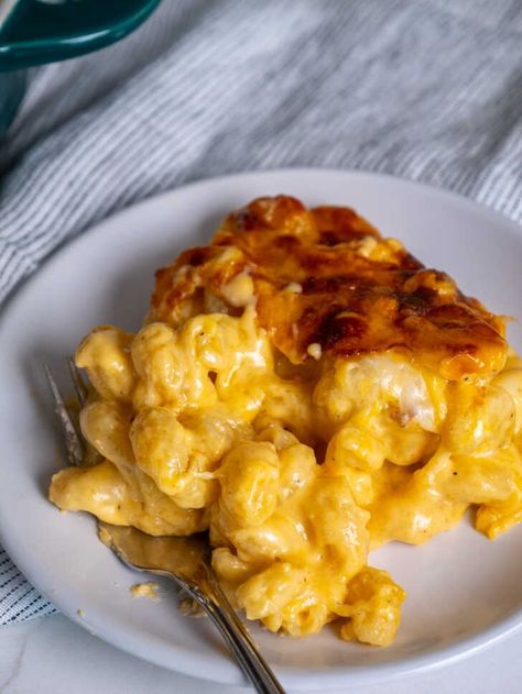 Tini’s Mac & Cheese | 12 Tomatoes Tini Recipe, Cheesiest Mac And Cheese, Mini Mac And Cheese, Slow Cooker Macaroni And Cheese Recipe, Cheesy Mac And Cheese, 12 Tomatoes Recipes, Best Mac And Cheese, Mac Cheese Recipes, Creative Cooking