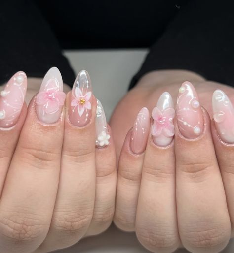 Pink 3d Nails Art Designs, Rome Vibes, Friends Nails, Pearl Nail Art, Hippie Room, Girly Acrylic Nails, Nails Set, Pretty Gel Nails, Really Cute Nails