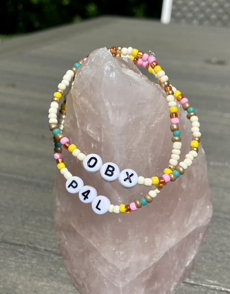 Outerbanks Inspired Bracelets, Outerbanks Bracelets Ideas, Cute Bracelets Ideas Beads Aesthetic, P4l Bracelet, Obx Inspired Jewelry, Obx Bracelets Ideas Clay Beads, Obx Bracelets Ideas, Obx Bracelets, Outer Banks Bracelets