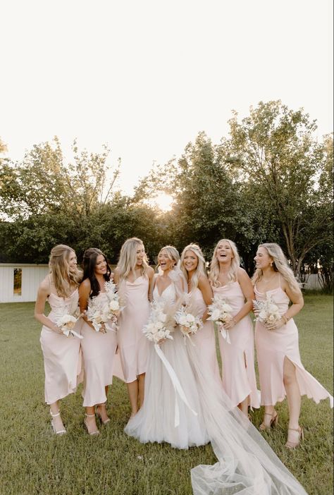 Very Light Pink Bridesmaid Dresses, Kover Annon And Alex Warren Wedding, Pink Pearl Wedding, Pink Bridesmaid Dresses Aesthetic, Light Pink Bridesmaid Dresses Colorful Flowers, Light Pink Wedding Theme Bridesmaid Dress, Brides Maids Dresses Light Pink, Wedding Light Pink Bridesmaid Dresses, Tan And Light Pink Wedding