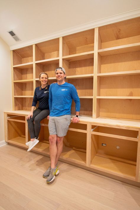 White Built-Ins Around the Fireplace: Before and After | The DIY Playbook White Built Ins, Office Built Ins, Diy Playbook, Diy Office, Office Makeover, Bookshelves Diy, Built In Bookcase, Board And Batten, Built In Cabinets