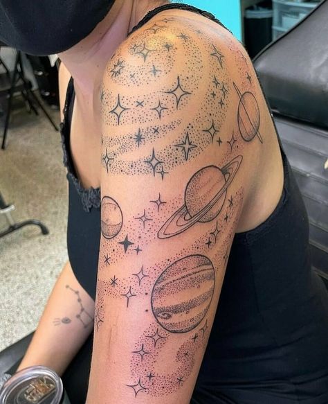 Stardust and planets arm tattoo Space Arm Tattoo, Tattoo Planets, Space Tattoo Sleeve, Spaceship Tattoo, Shoulder Sleeve Tattoos, Space Tattoos, Girl Thigh Tattoos, Astronaut Tattoo, Girl Arm Tattoos