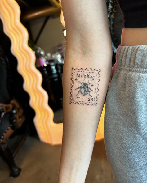 🪲I would LOVE to do your first tattoo. I try my very best to make you feel comfortable with your tattoo and placement. And just the overall vibe! Getting your first tattoo can be scary and intimidating. We here at @adoredtattooboutique are here to make it your best possible experience. I had such a blast with this little cutie! Link to book your consultation or first tattoo in my bio! #firsttattoo #stamptattoo #bugtattoo #tinytattoo #microtattoo #femaletattooartist Mary Oliver Tattoo, Oliver Tattoo, Vegan Tattoo, Bug Tattoo, Magic Tattoo, Female Tattoo Artists, Mary Oliver, Little Tattoos, First Tattoo