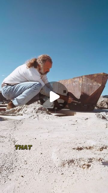 38K views · 3.7K likes | Jorge Medina on Instagram: "Behind the Scenes facts about the Star Wars Sandcrawler model built by ILM for the 1977 Film. 

#starwars #behindthescenes #starwarsfacts #starwarsexplained #starwarslore #howitwasbuilt" Star Wars 1977, Star Wars Models, Star Wars Facts, The Star, Facts About, Behind The Scenes, Force, Star Wars, Models