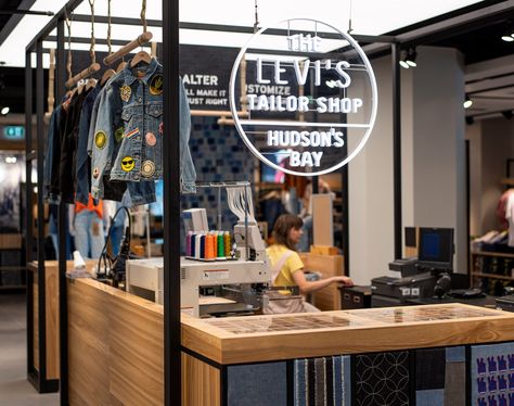 Levis Store, Fitting Rooms, Levis Shop, Open Shop, Downtown Vancouver, Hudson Bay, Tailor Shop, Retail Experience, Consumer Behaviour