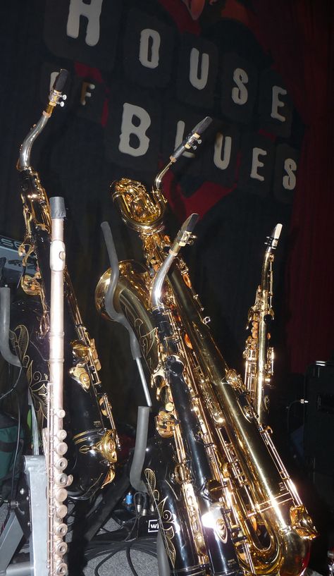 Bari Saxophone, Bari Sax, Ya Like Jazz?, Baritone Sax, Saxophone Players, Saxophones, Guitar Obsession, Drum Major, Band Kid