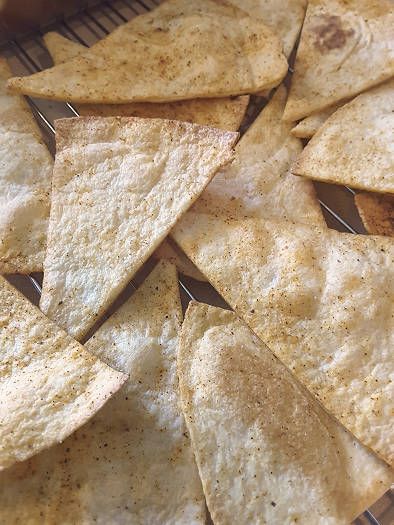 Toasted Flour Tortilla, Toasted Tortillas In Oven, How To Toast Tortillas In Oven, Toasted Tortilla, Toast Points, Tortilla Recipes, Tortilla Bread, Tortilla Shells, Tortilla Recipe