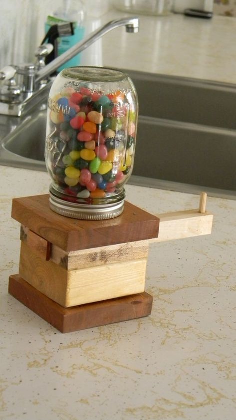 Jelly Bean Dispenser, Kids Woodworking Projects, Profitable Woodworking Projects, Wood Projects For Kids, Woodworking Projects Furniture, Wood Projects For Beginners, Woodworking Projects For Kids, Woodworking For Kids, Candy Dispenser