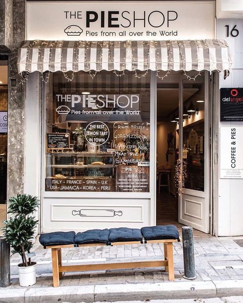 Old Fashioned Bakery Shop, Aesthetic Pastry Shop, Pie Bakery Shop, Small Pastry Shop Design, Vintage Bakery Shop, Tiny Bakery Shop Design, Pie Shop Interior, Bakery Front Design, Pie Shop Aesthetic