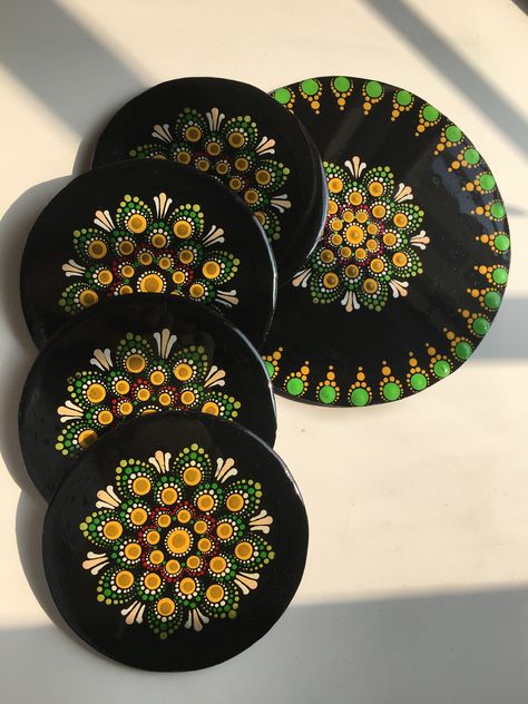 Mandala On Coasters, Mandala Tea Coasters, Coaster Mandala Art, Mandala Art Coasters, Dot Mandala Tea Coaster, Dot Mandala On Coaster, Dot Painting On Coasters, Mandala Coasters Painted, Dot Art Coasters