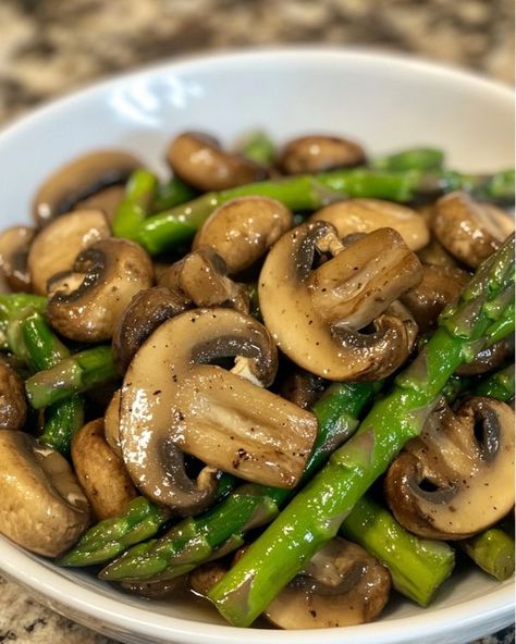 Slow Cooker Butter Garlic Asparagus And Mushrooms, Sauteed Mushrooms And Asparagus, Healthy Crock Pot Side Dishes, Delicious Asparagus Recipes, Veggie Ideas For Dinner, Asparagus With Mushrooms, Best Mushroom Side Dish, Healthy Side Vegetable Dishes, Asparagus And Mushroom Recipes Baked